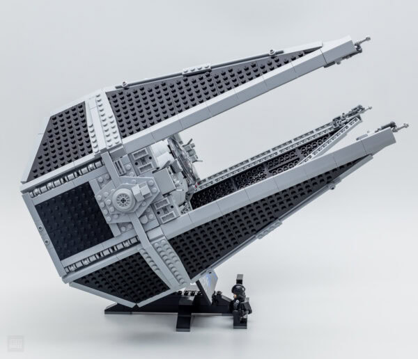 ▻ Review: LEGO Star Wars 75382 TIE Interceptor - HOTH BRICKS